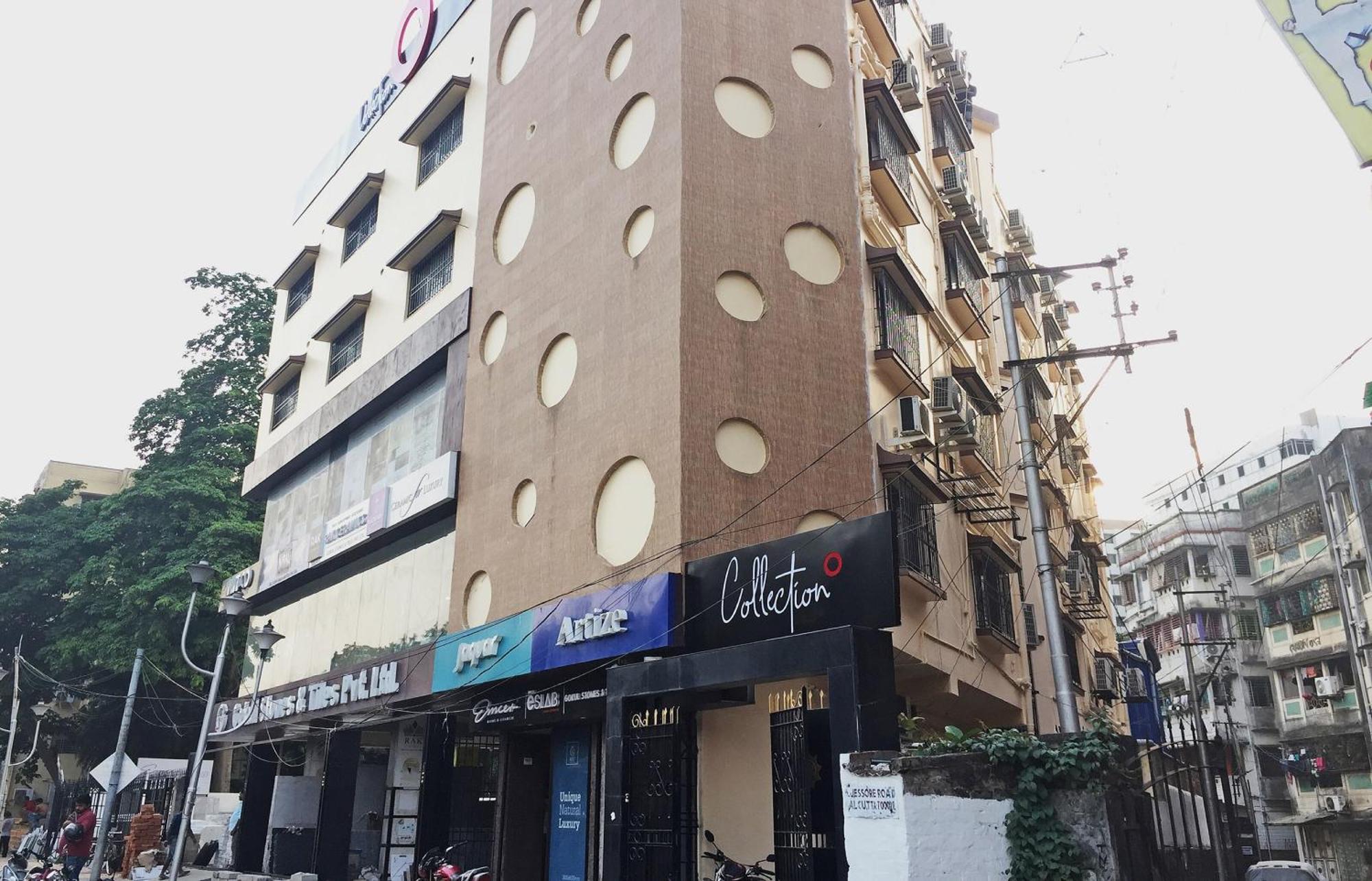 Super Collection O Gokul Residency Near Emami City Dumdum Opposite Raja Palace Hotell Dum Dum Exteriör bild
