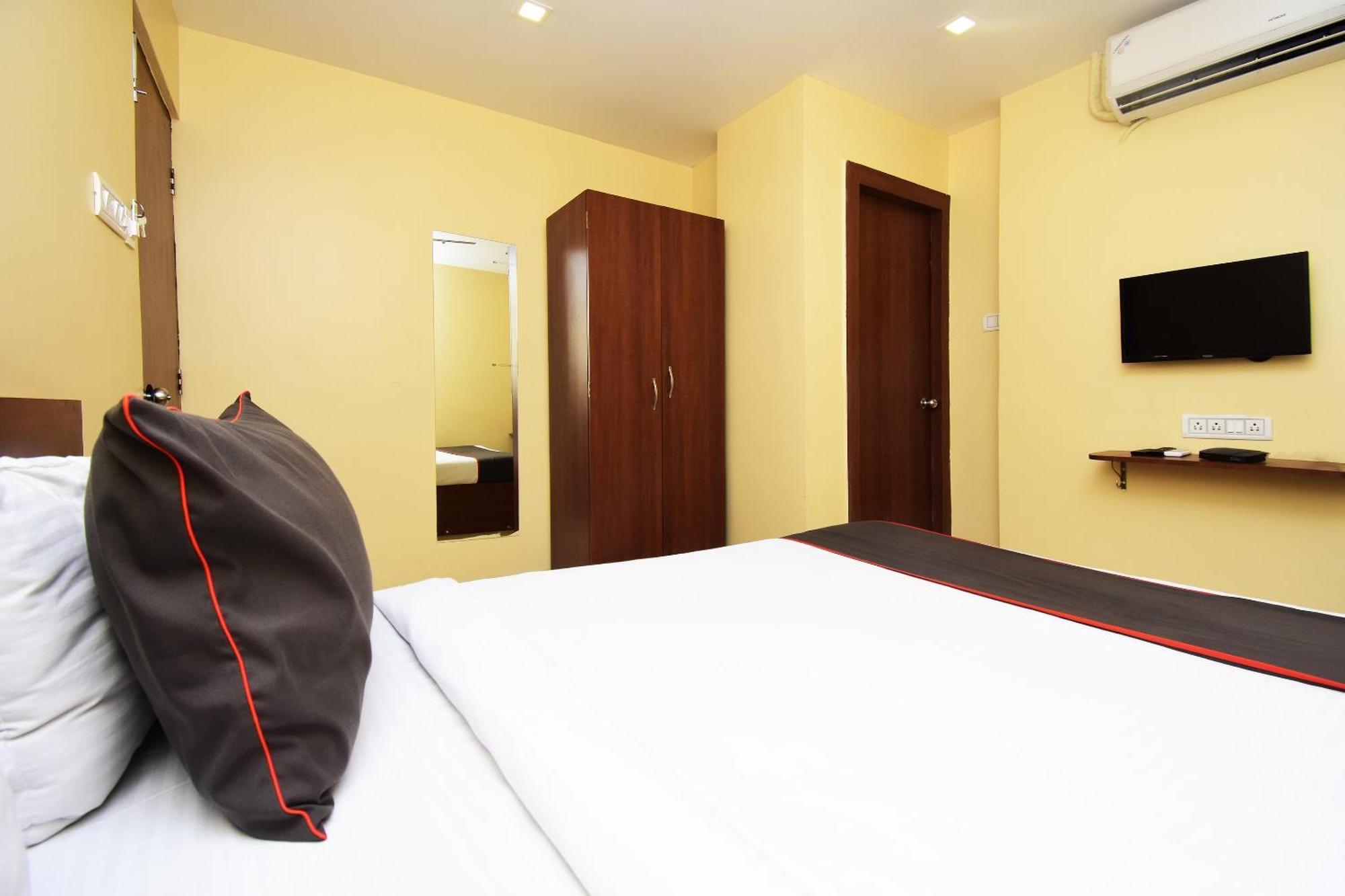 Super Collection O Gokul Residency Near Emami City Dumdum Opposite Raja Palace Hotell Dum Dum Exteriör bild