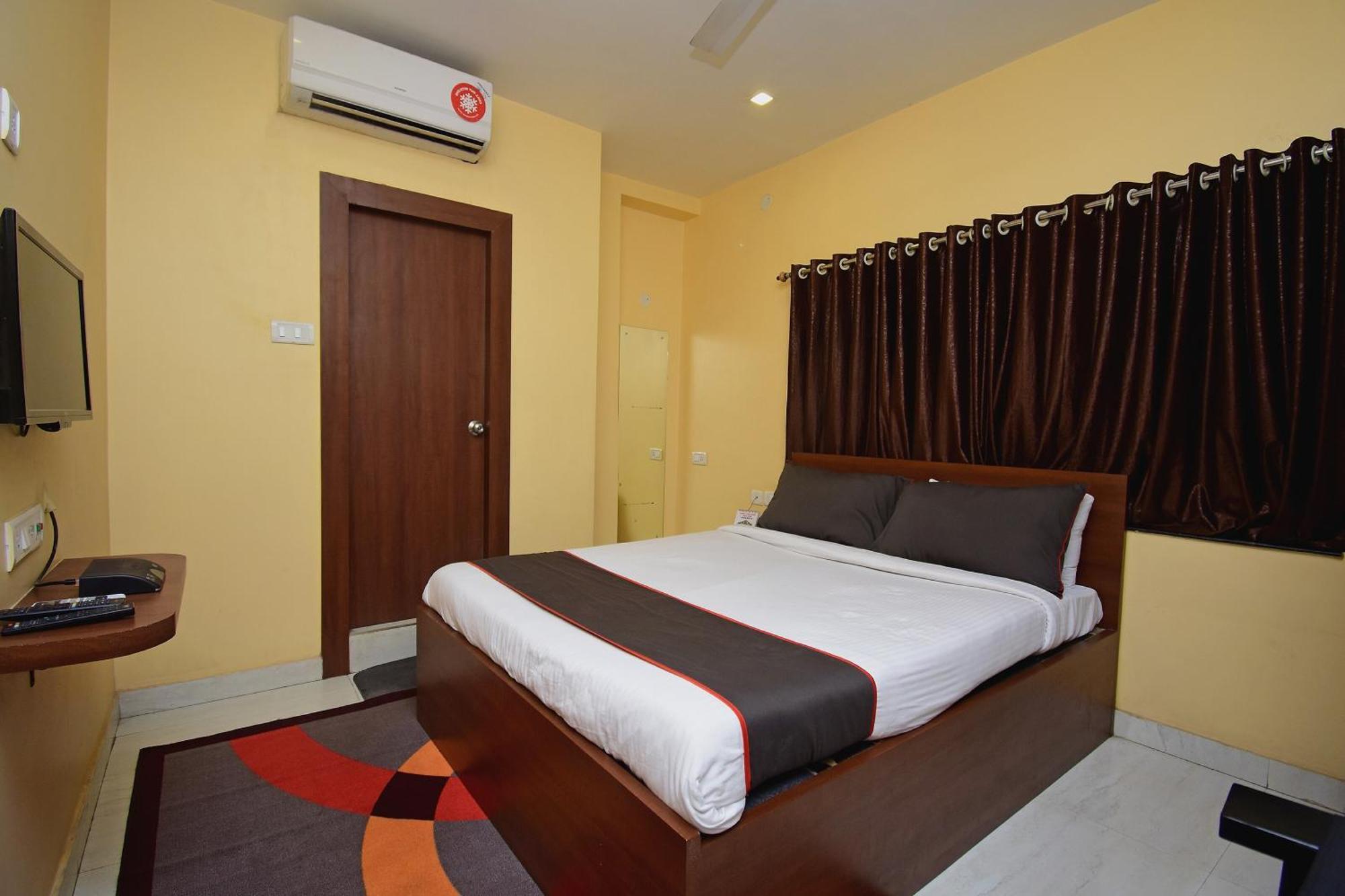 Super Collection O Gokul Residency Near Emami City Dumdum Opposite Raja Palace Hotell Dum Dum Exteriör bild